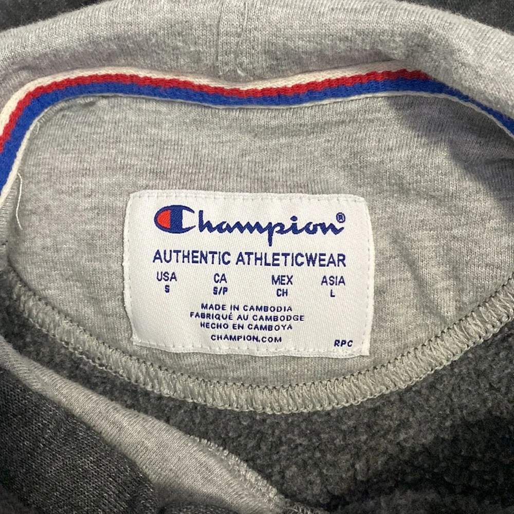 worn lightly - Picture 3 of 3